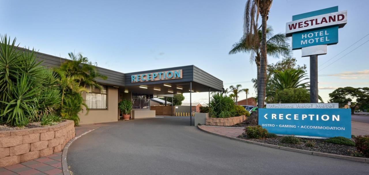Westland Hotel Motel Whyalla Exterior photo
